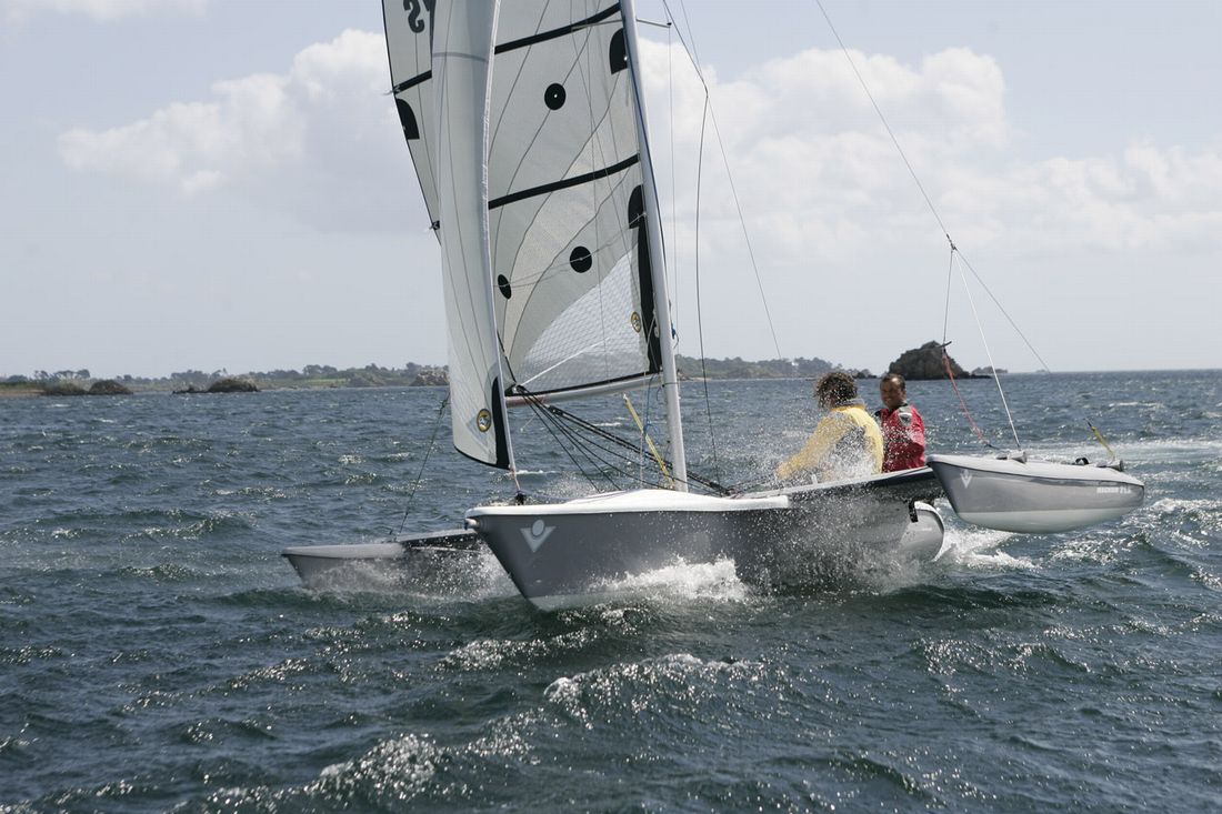 Screaming dowwind in 21S!