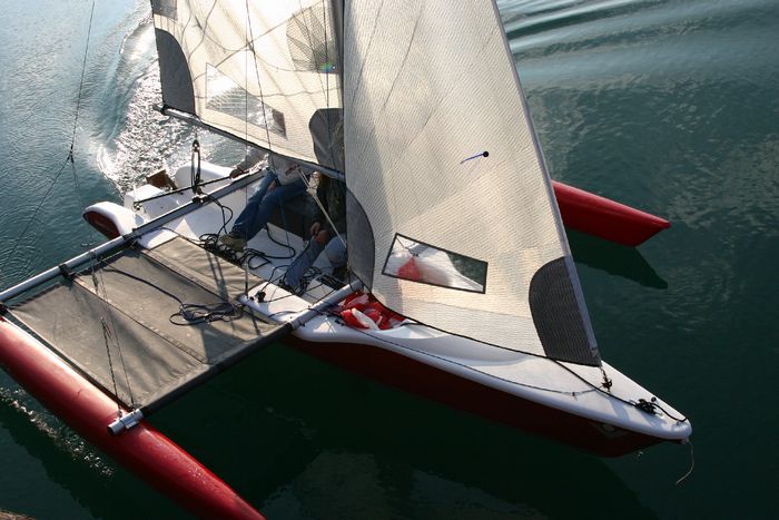 Nimble as ever the Magnum 21.S trimaran turns on a sixpence.
This trimaran is much easier to tack than a catamaran.
